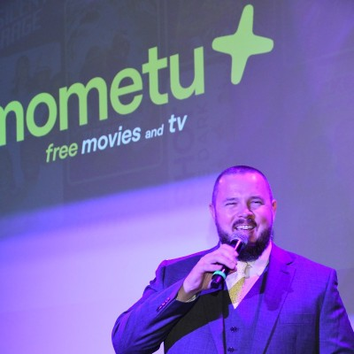 Bryan Louzil · Mometu Bryan Louzil